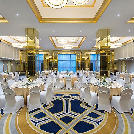 Crowne Plaza Zhengzhou By Ihg Exterior foto