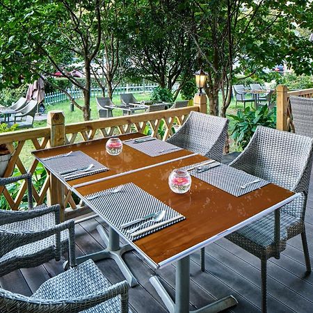 Crowne Plaza Zhengzhou By Ihg Exterior foto