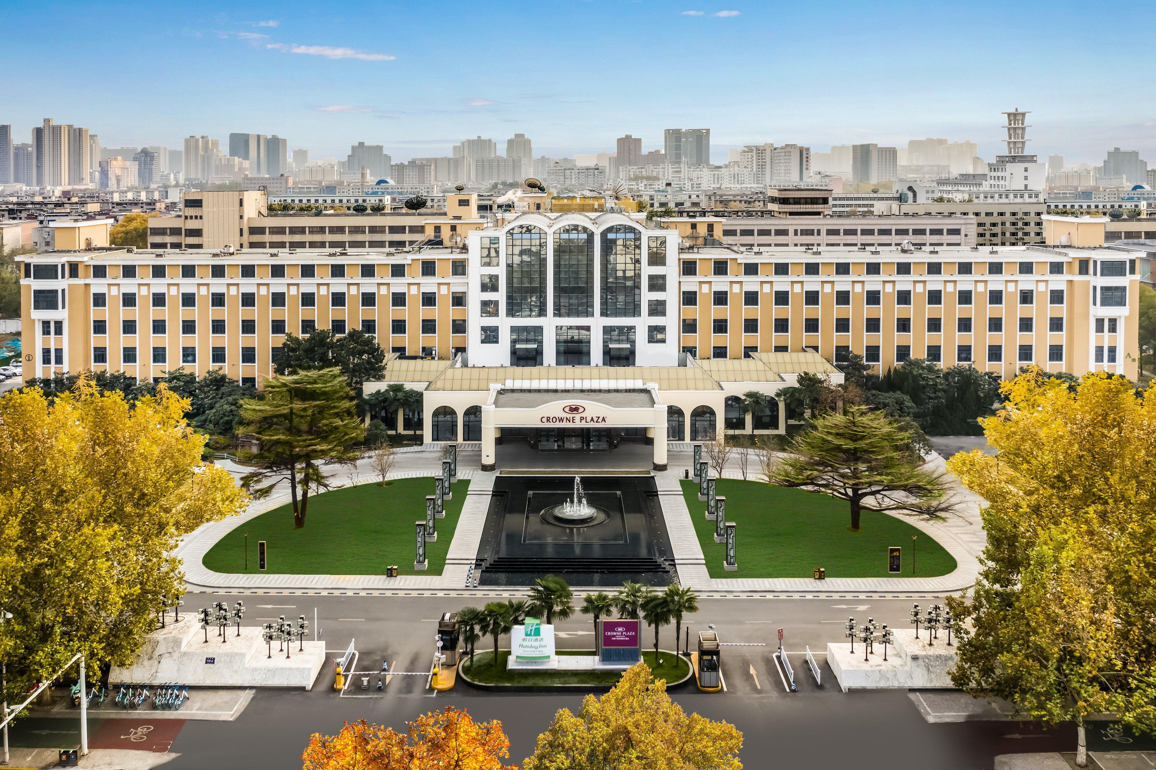 Crowne Plaza Zhengzhou, An Ihg Hotel Exterior foto