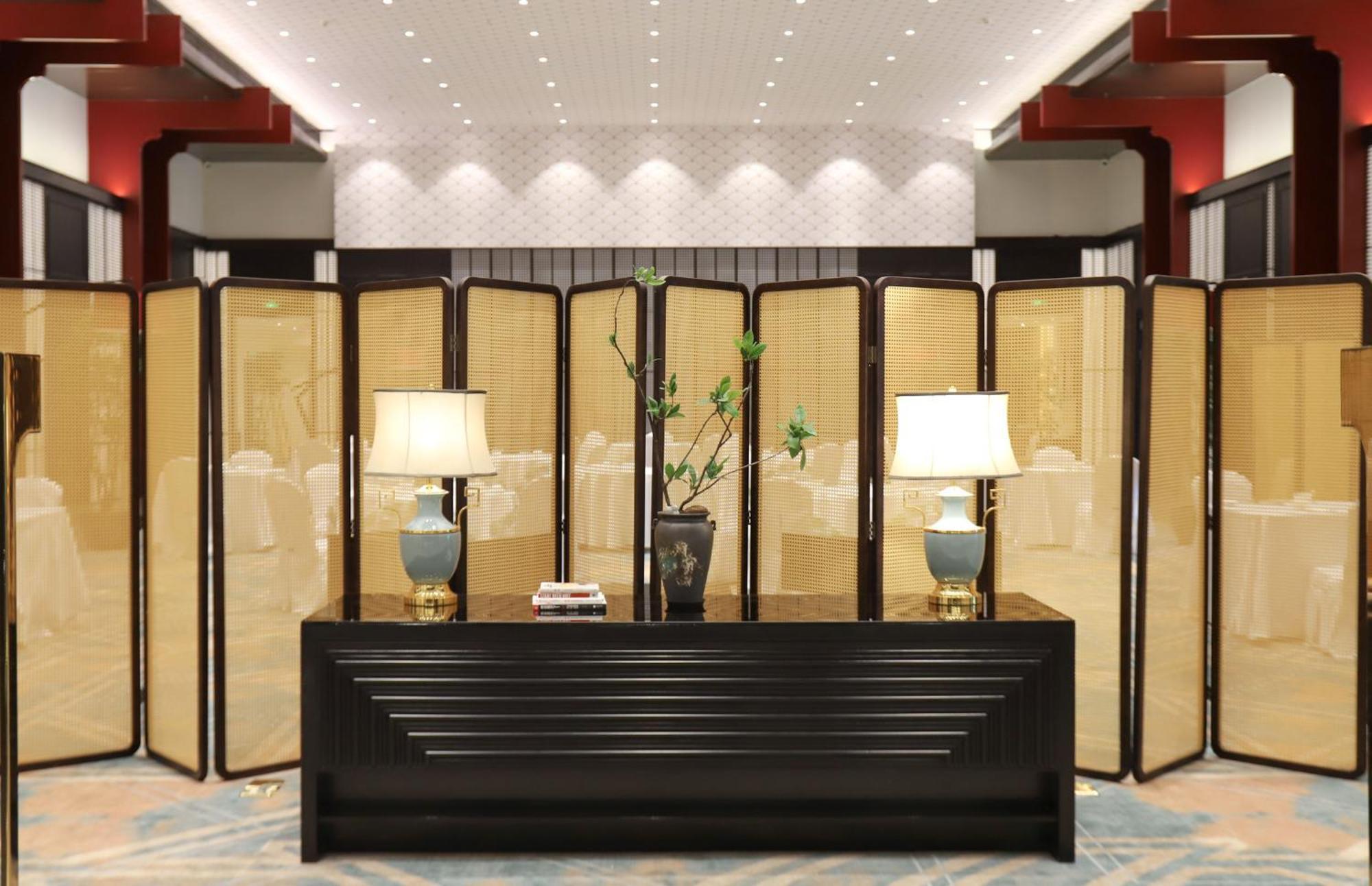 Crowne Plaza Zhengzhou By Ihg Exterior foto