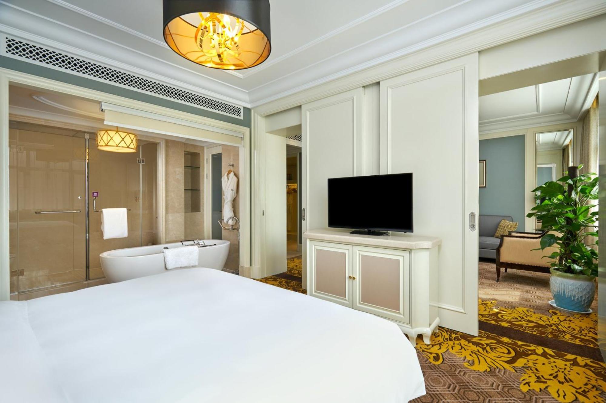 Crowne Plaza Zhengzhou By Ihg Exterior foto